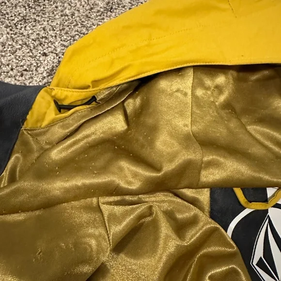 Volcom Women's Indra 4 way stretch Ski Jacket Large - Picture 5 of 14